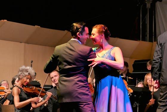 Verschmelzung von Musik und Tanz: Morena Mermelstein und Patrick Arellano. (Bild: Max Eichenberger)