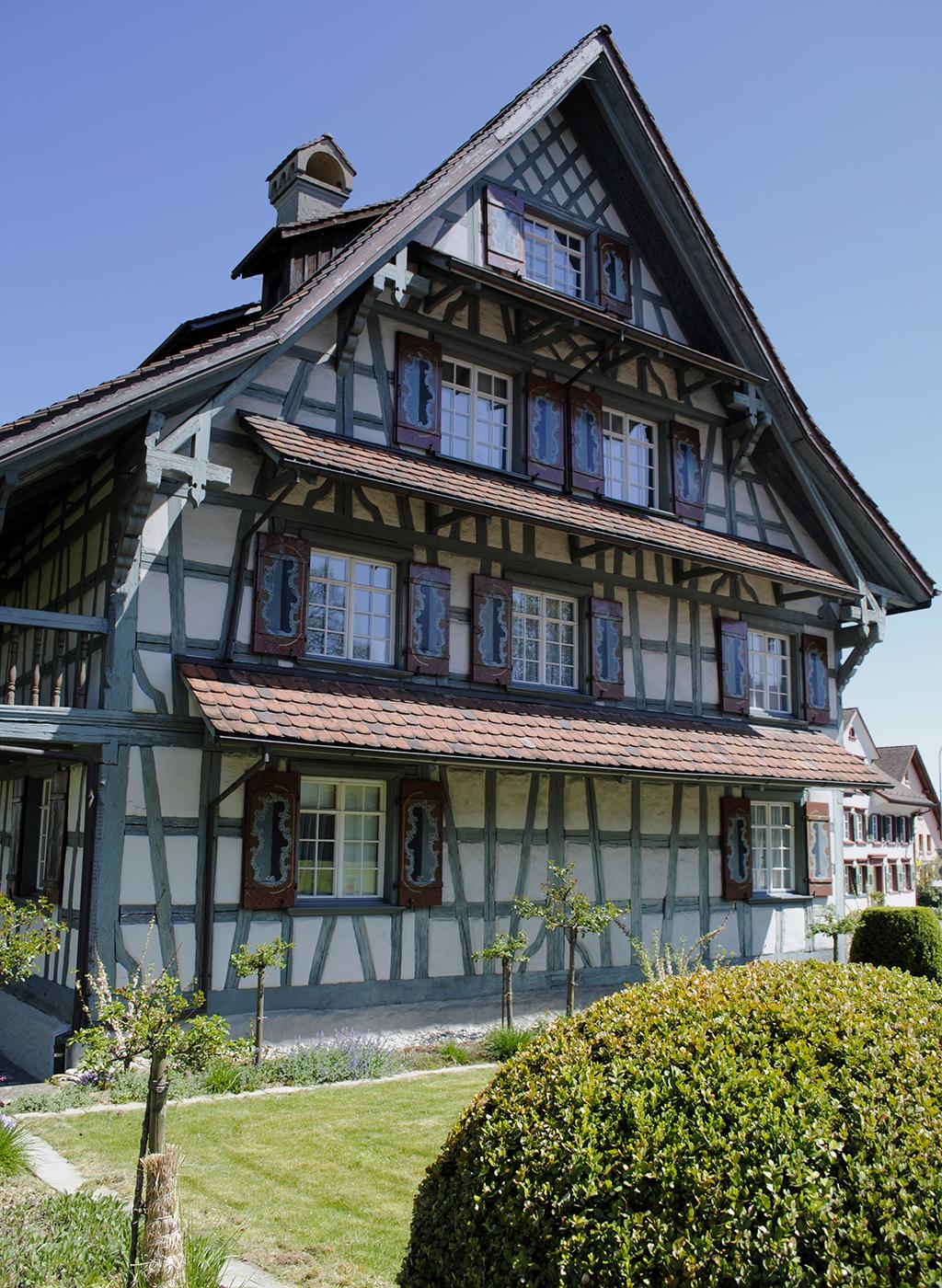 Die Gemeinde orientierte über den Stad der revidierten Ortsplanung. Bild des Gemeindehauses. Archiv Region Oberthurgau